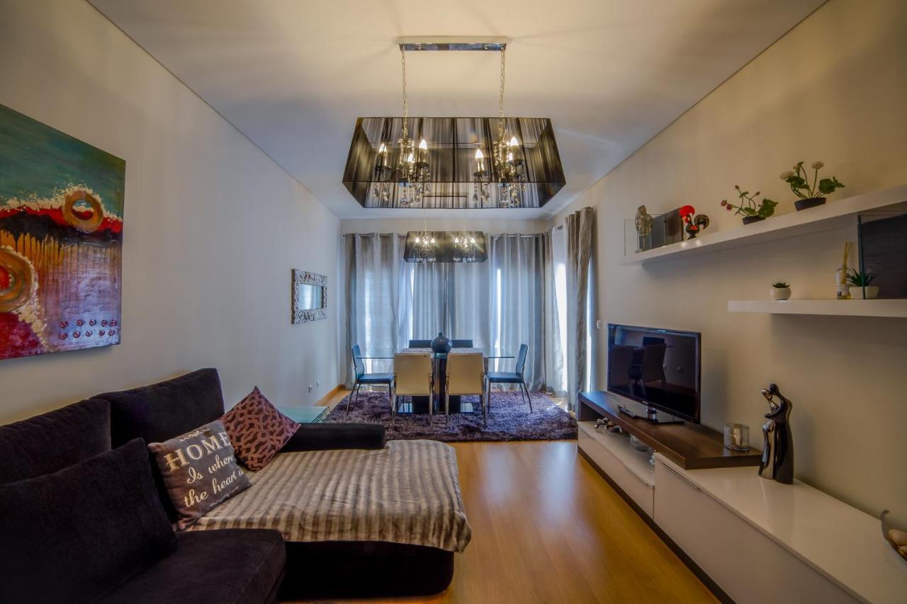 Lovely Apartment Near Airport And Nations Park, With Garage Loures Eksteriør billede