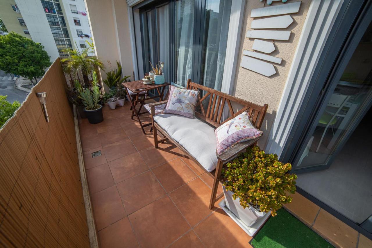 Lovely Apartment Near Airport And Nations Park, With Garage Loures Eksteriør billede