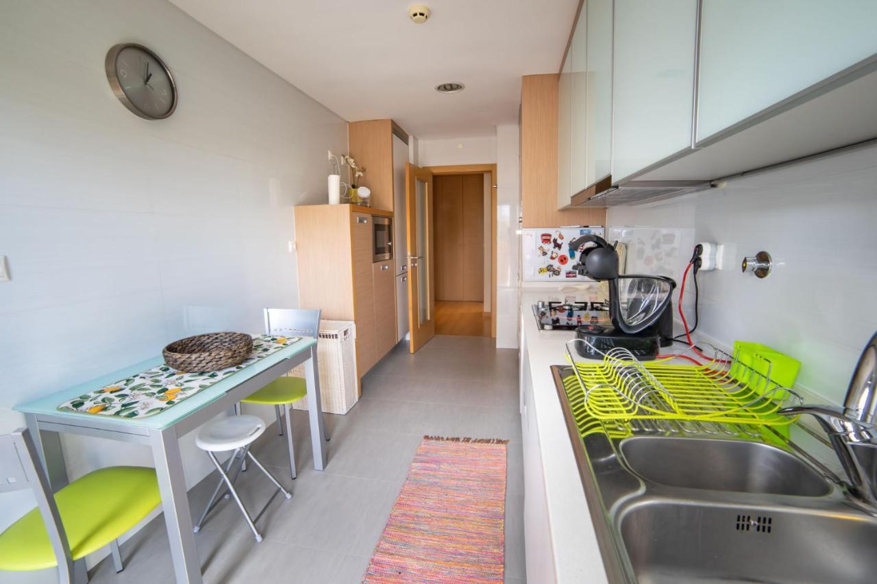 Lovely Apartment Near Airport And Nations Park, With Garage Loures Eksteriør billede