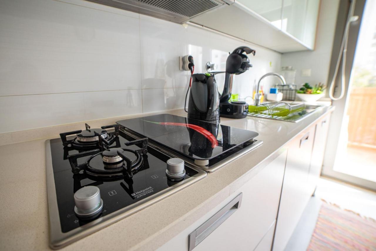 Lovely Apartment Near Airport And Nations Park, With Garage Loures Eksteriør billede