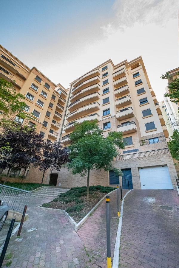 Lovely Apartment Near Airport And Nations Park, With Garage Loures Eksteriør billede